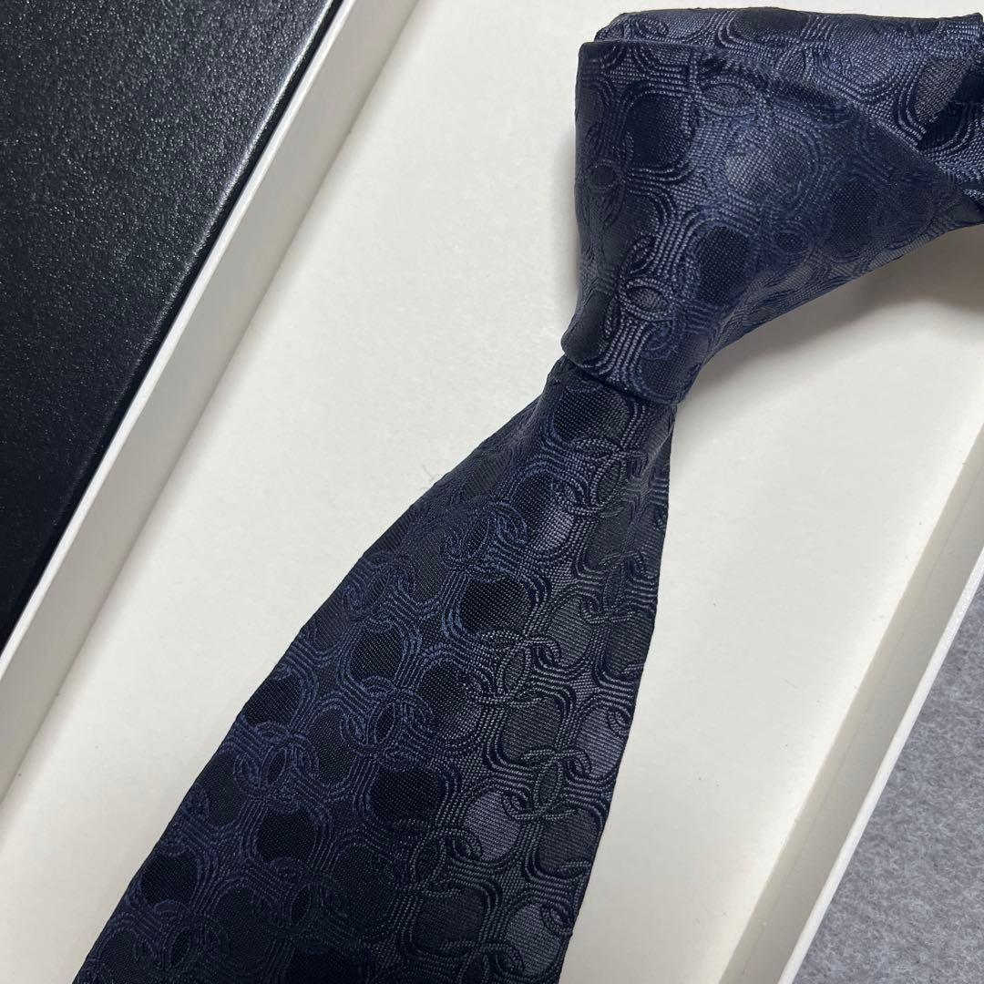美品　シャネル　ネクタイ　濃紺　CCココマーク シルクジャガード