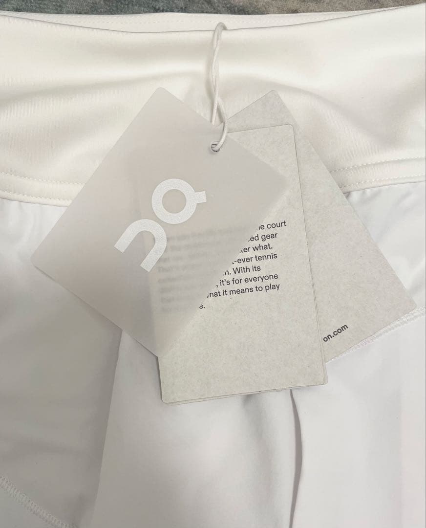 On オン　Court Skirt テニス　スコート 海外Sサイズ