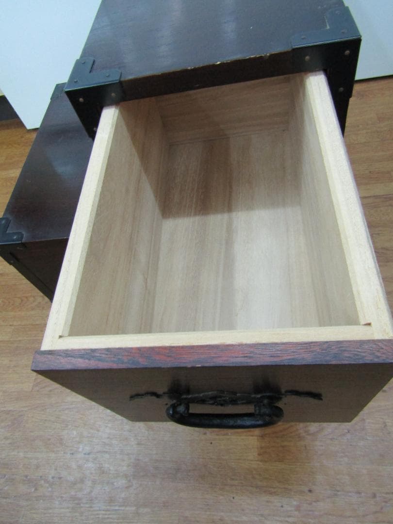 m*i様 階段箪笥　昭和レトロ　ヴィンテージ　木製2段引き出しタンス