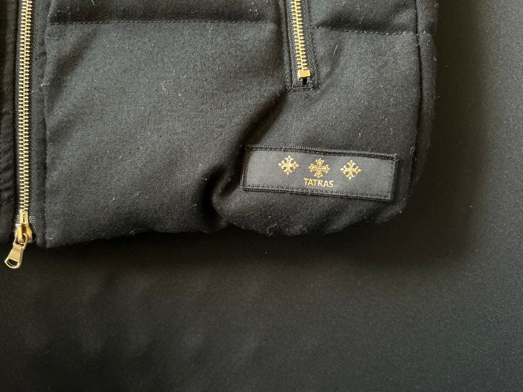 TATRAS GENUINE  DOWNベスト