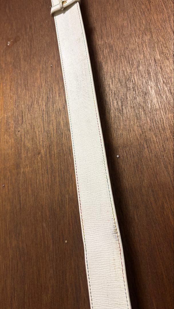 FENDI ホワイトレザー マルチカラーベルト