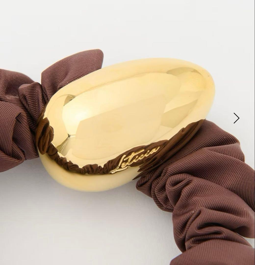 新品　＜LETICIA> エッグ ナイロン シュシュ　ダークブラウン