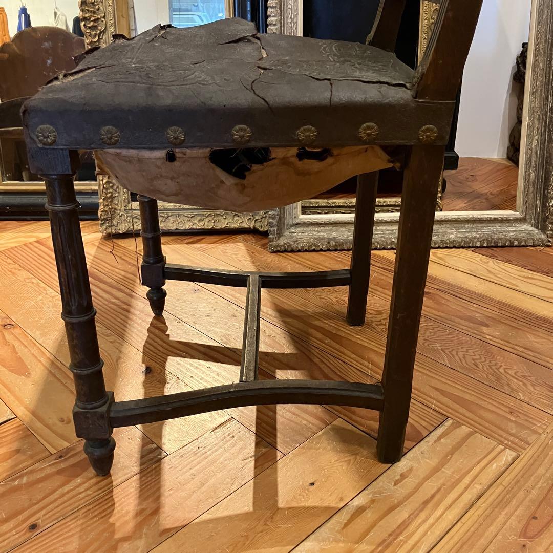 アンティークチェア　ベルギー