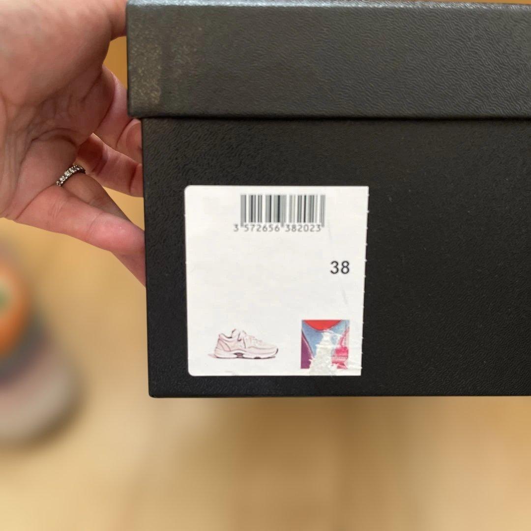 CHANEL マルチカラー スニーカー