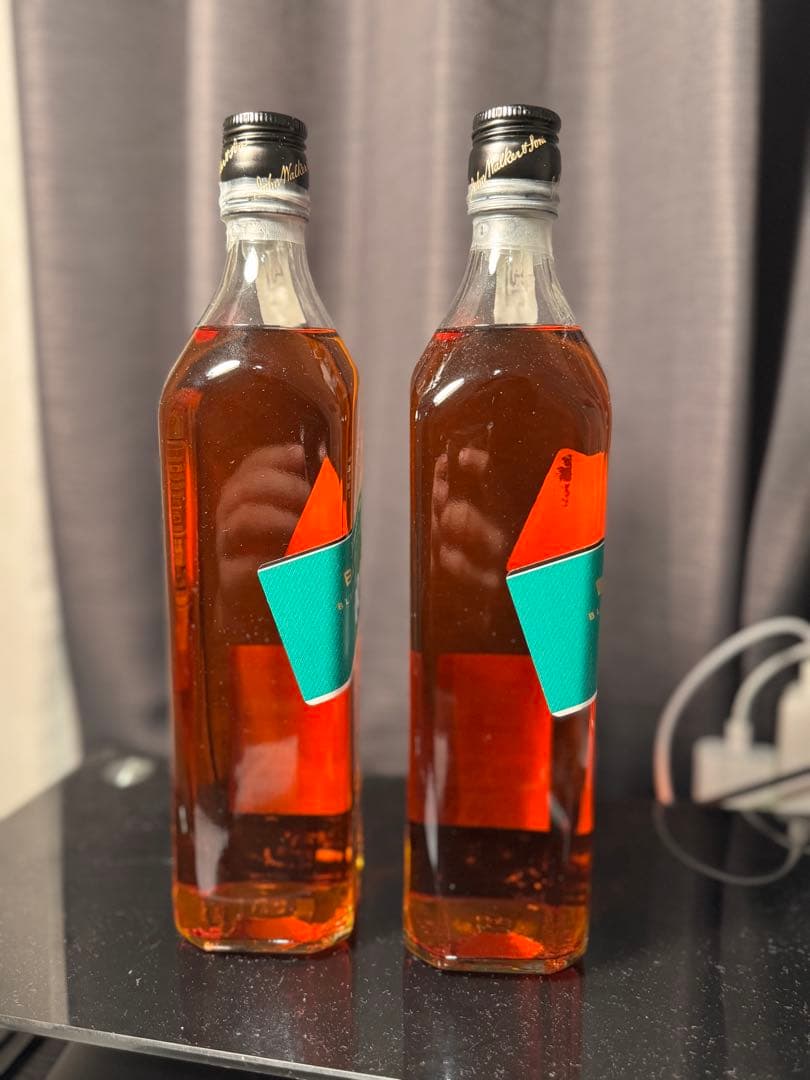 ジョニーウォーカー ブラックラベル 12年 イカゲームエディション 2本セット