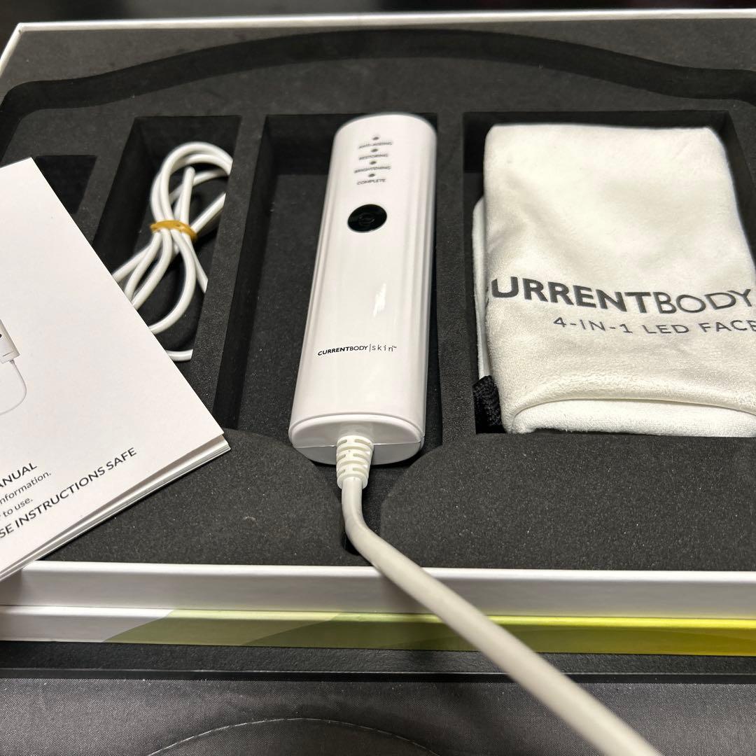 年末セール:currentbody カレントボディ LED 4in1 マスク