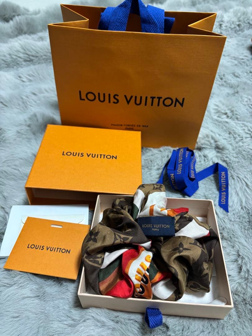LOUIS VUITTON シュシュ ❤︎新品未使用❤︎プレゼントに♡