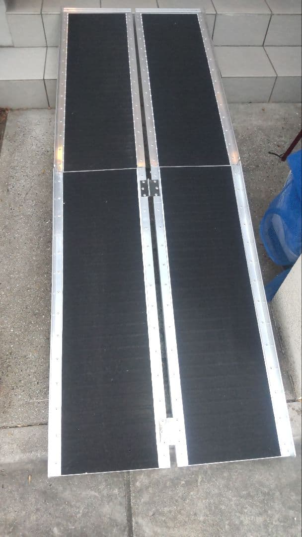 T*t様 段差解消スロープ アルミ製折りたたみ式