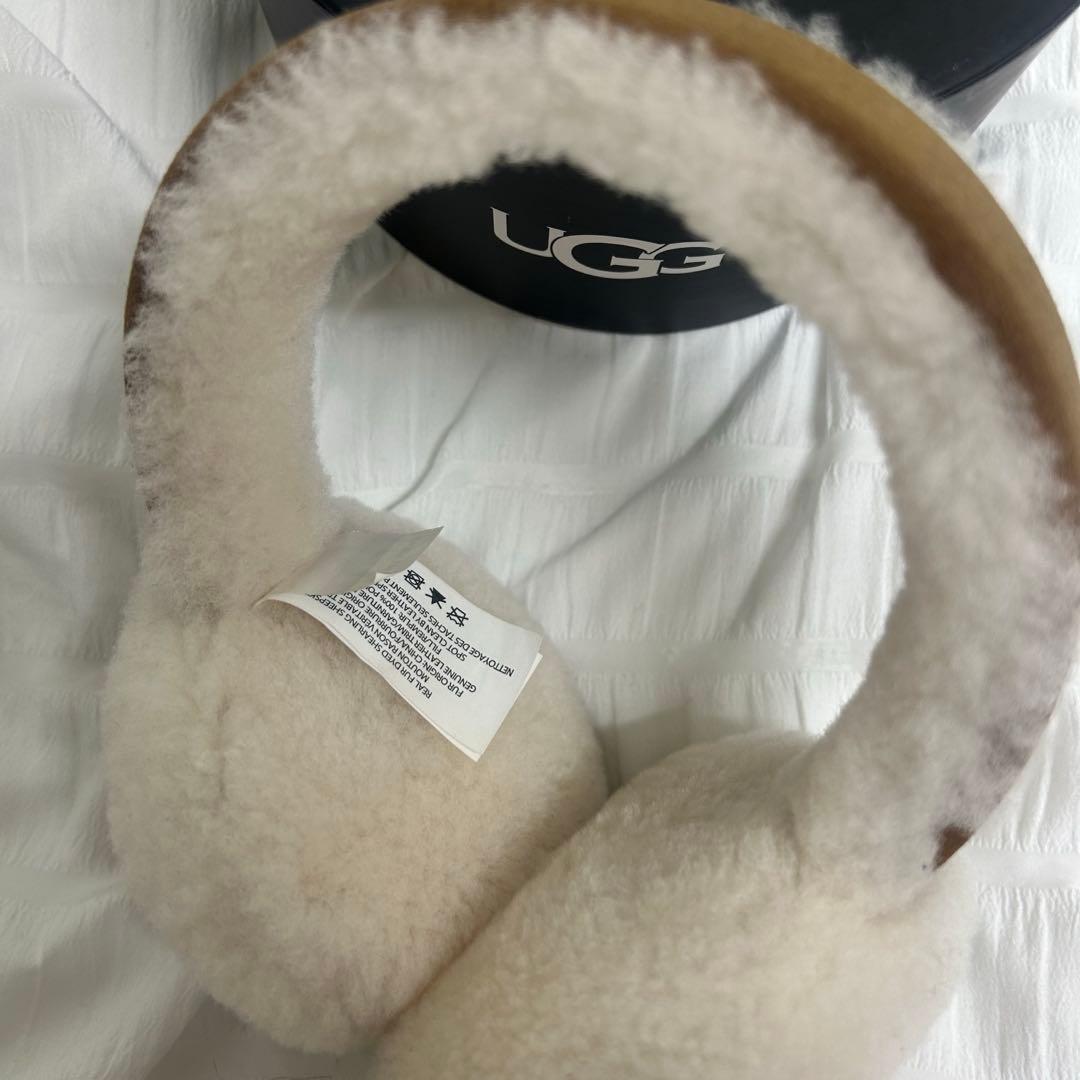 【本物・箱付き】UGG シープスキン イヤーマフ ベージュ