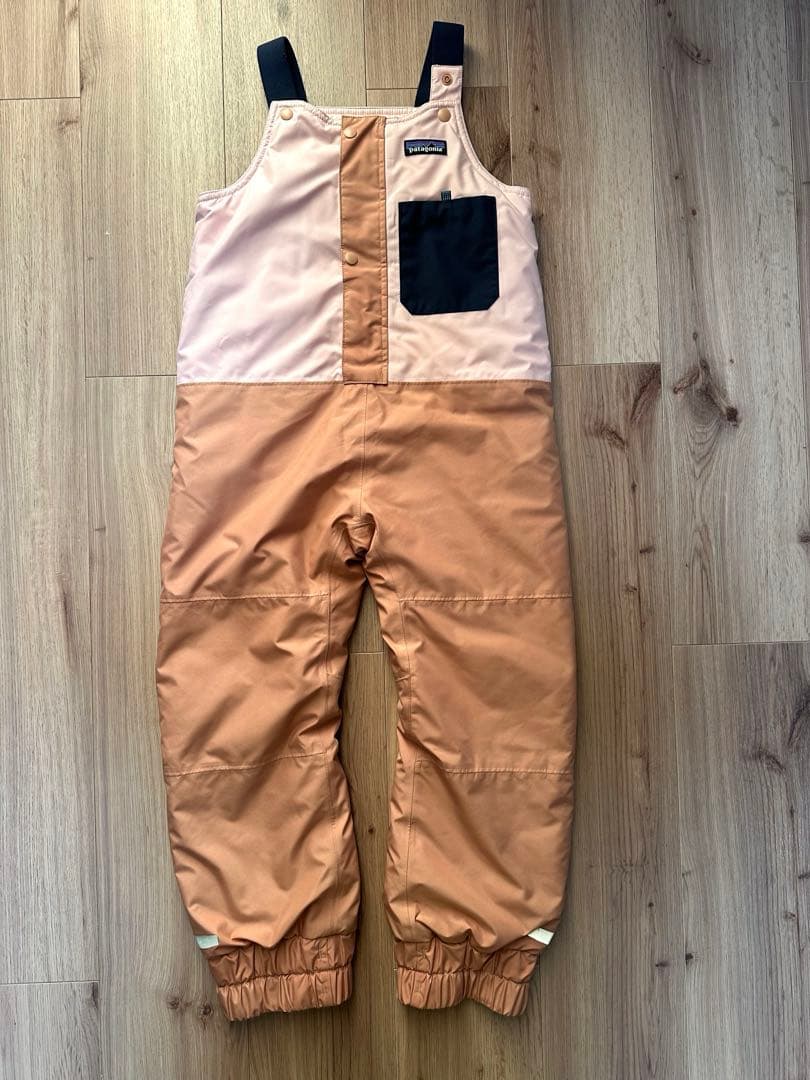 パタゴニア　ベビー・スノー・パイル・ビブ　5T