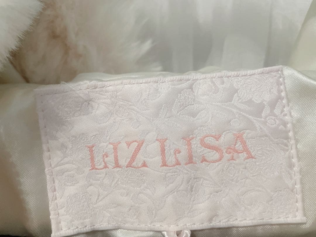 LIZLISA リボンベルトフードコート ホワイト