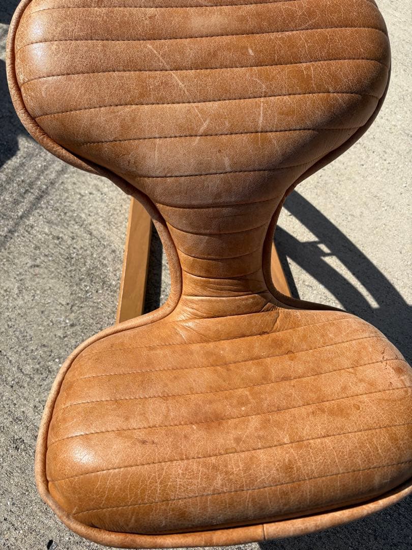 GYP1028 Rybo バランスチェア　VIVID