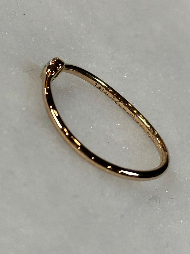 ポ*郎様 ティファニー Tiffany ウェーブシングルロウ ダイヤモンドリング