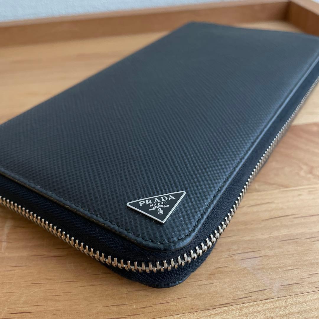 PRADA プラダ オーガナイザー 三角ロゴ パスポートケース