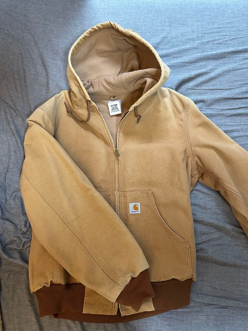 【みいみ】Carhartt ベージュ フード付きジャケット