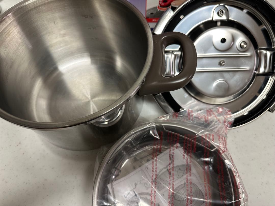 T-fal クリプソアーチ圧力鍋6L