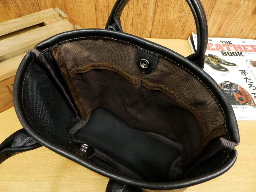 ☆XSサイズ☆カモフラ迷彩柄レザーのミニトートバッグ!日本製ブラック姫路レザー