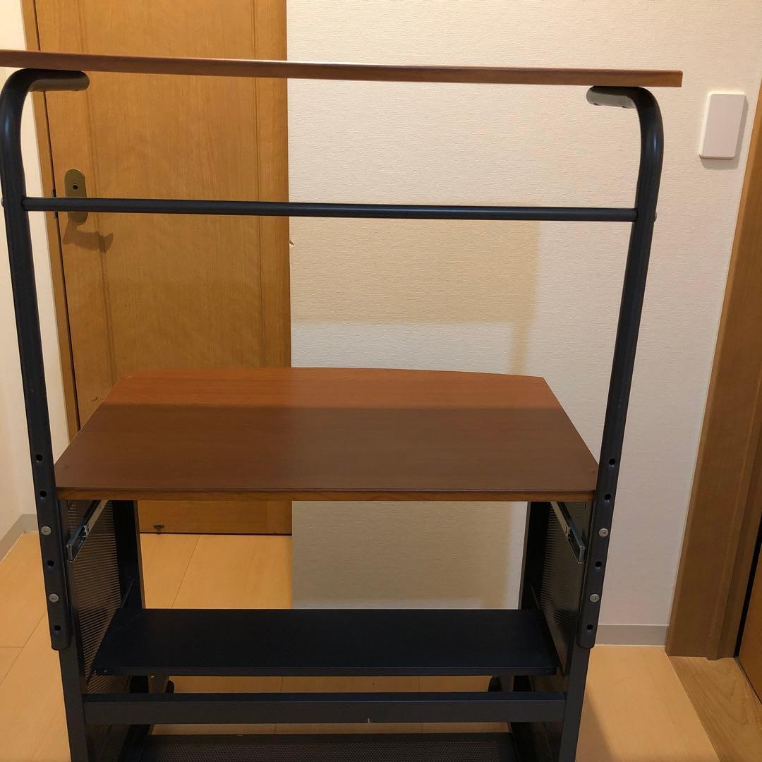 ブラウンキャスター付きパソコンデスク　梱包頼める便で発送。