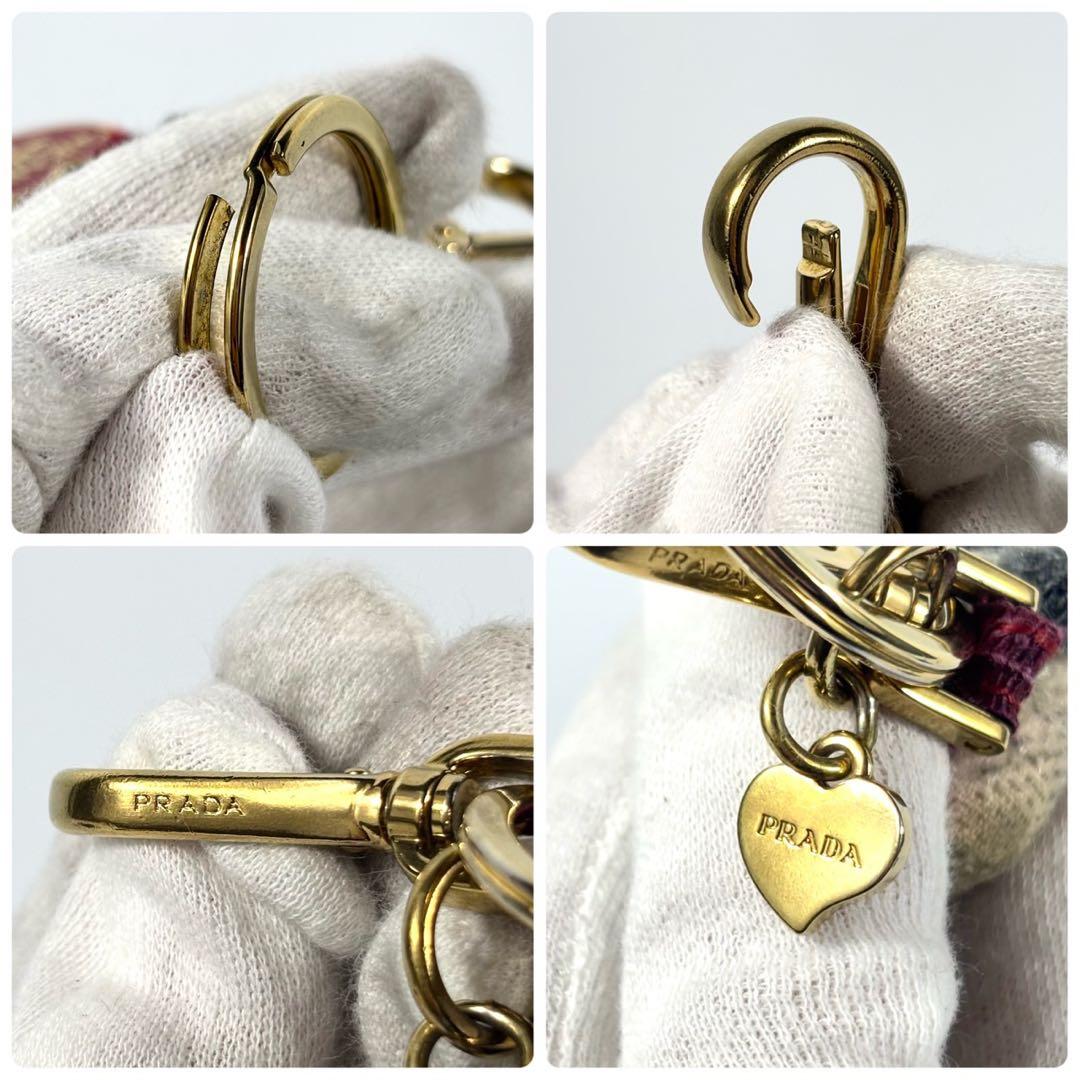 ✨正規品✨プラダ テディベア キーホルダー パンダ風 三角ロゴ バッグチャーム