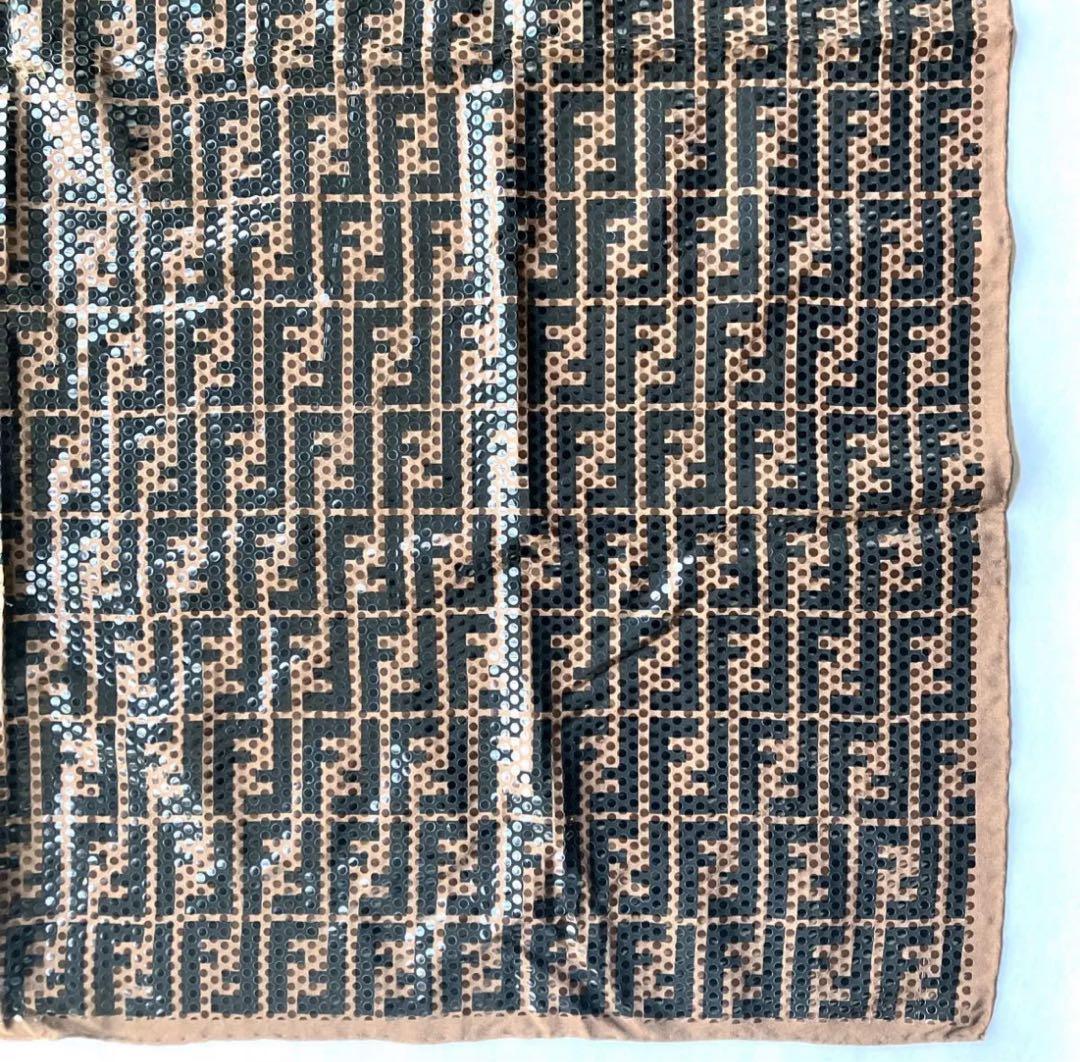FENDI フェンディ ズッカ柄 シルク スカーフ　85×85 総柄 ブラウン系