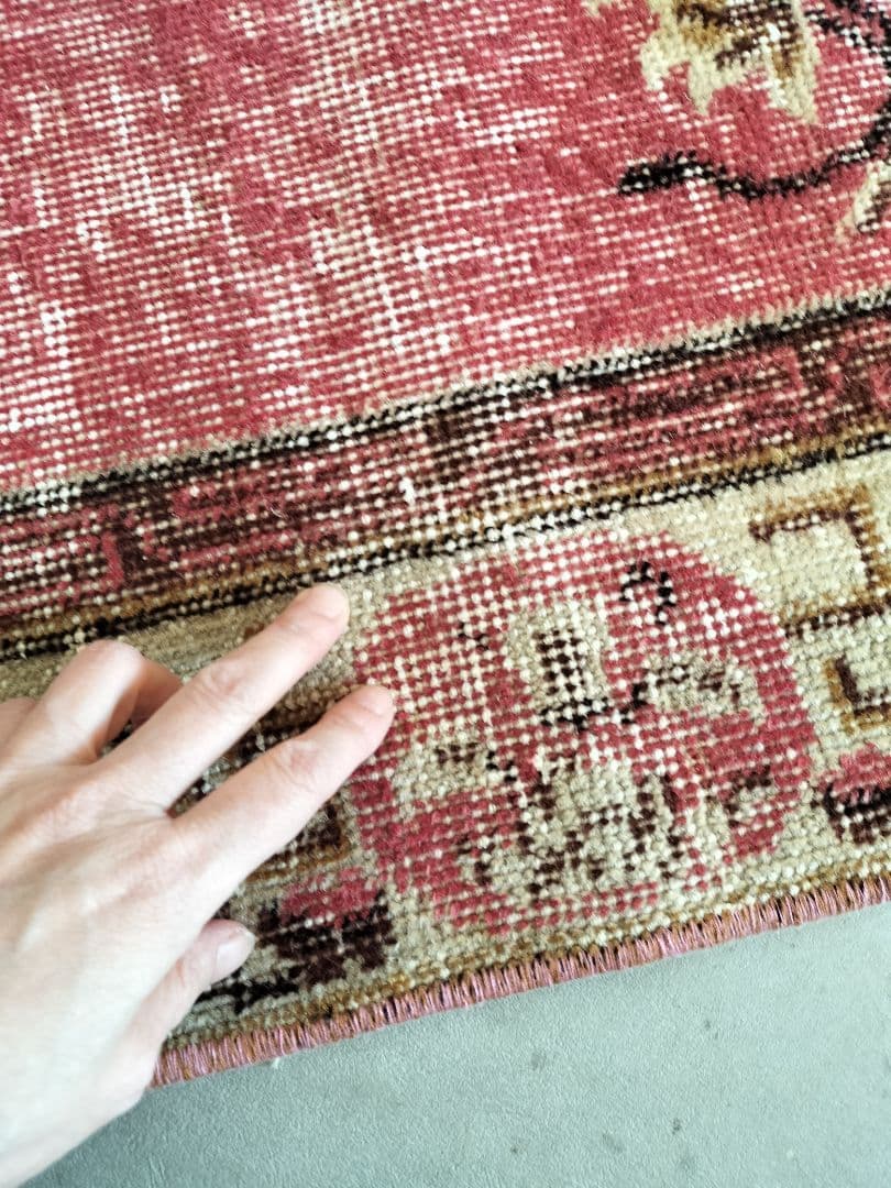 【ローズ】ローズレッドの上品シノワズリラグ　No.742